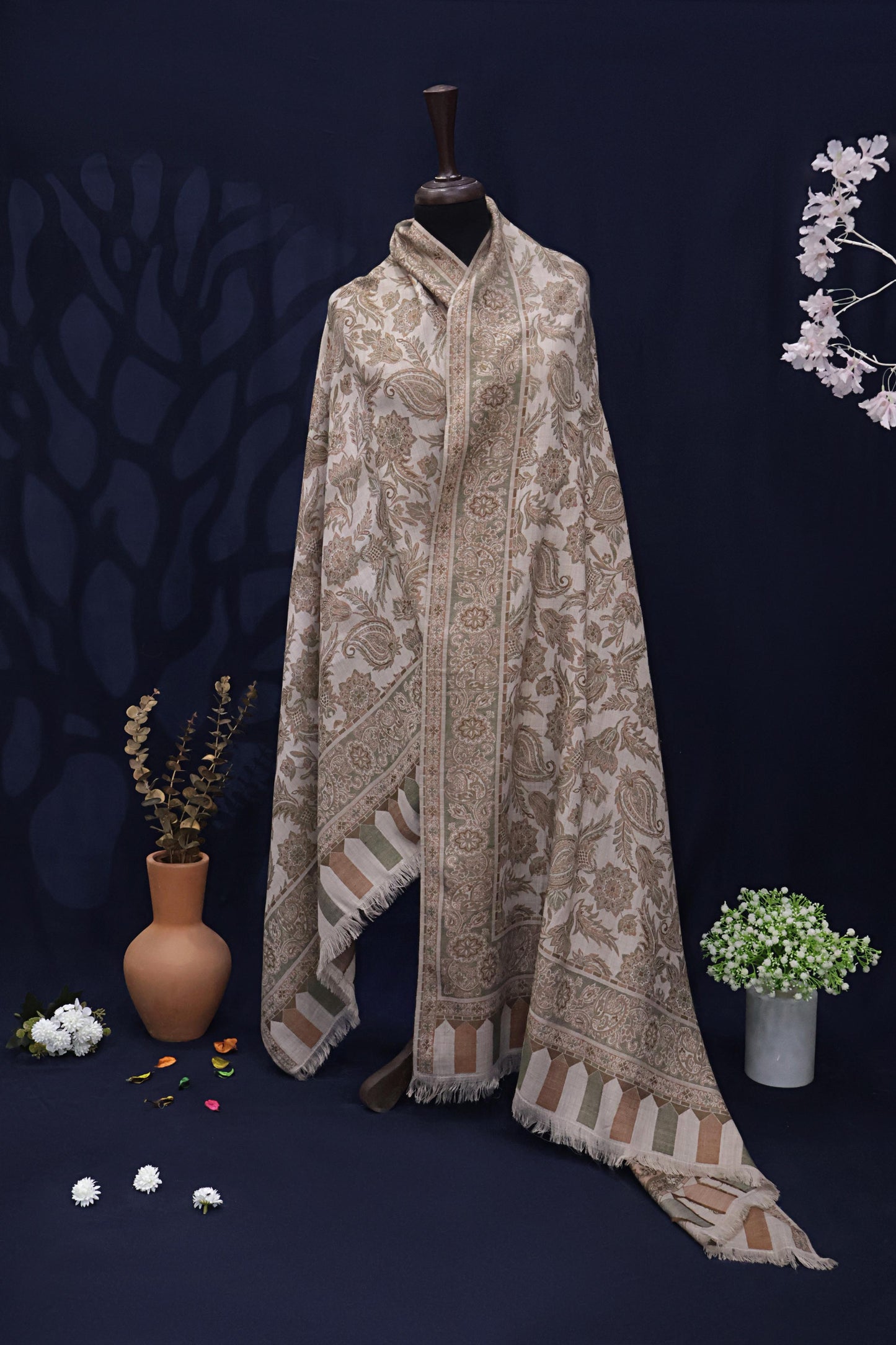 Kani Pashmina Shawl  KHA92