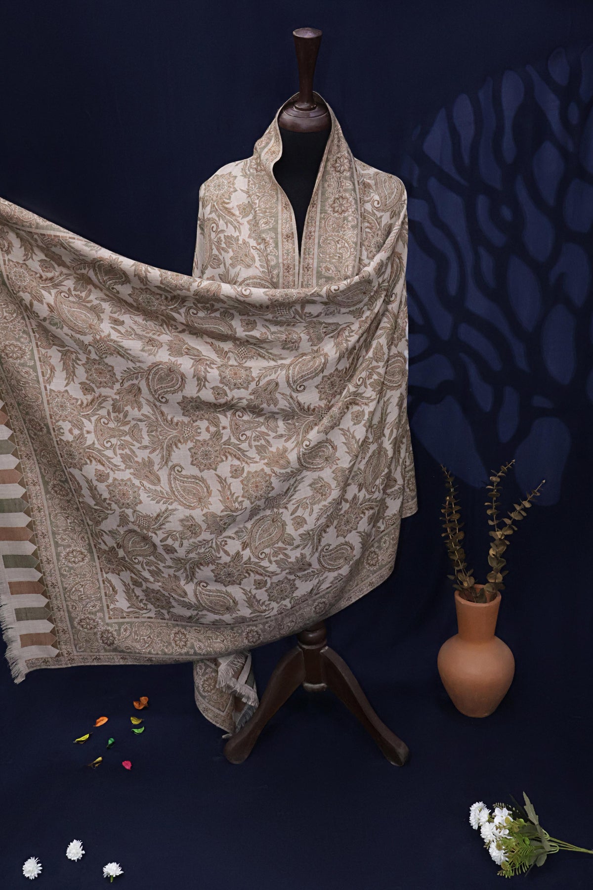 Kani Pashmina Shawl  KHA92