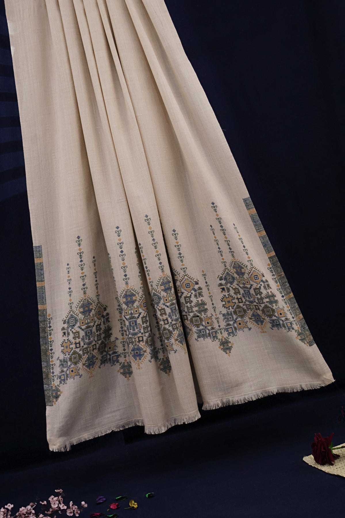Kani Pashmina Shawl  3921 Skin F