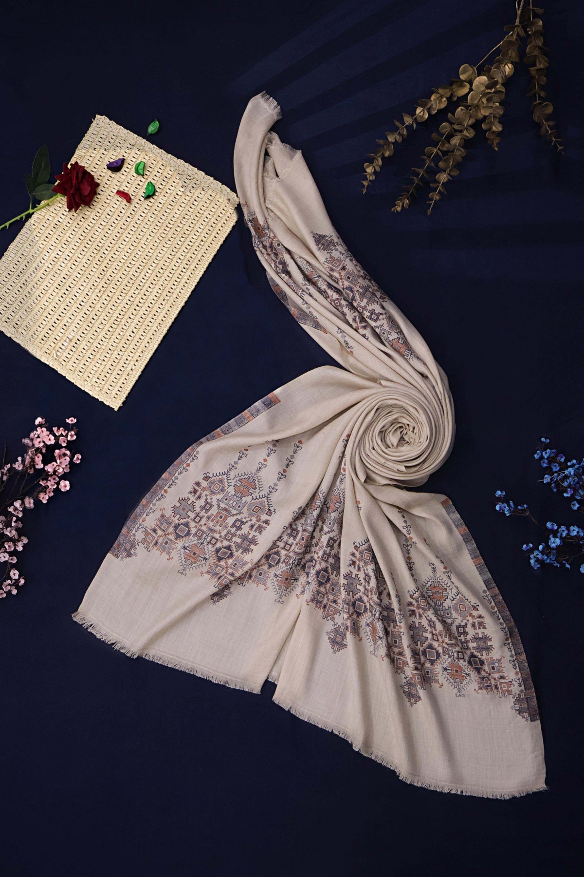 Kani Pashmina Shawl  3921 Skin G