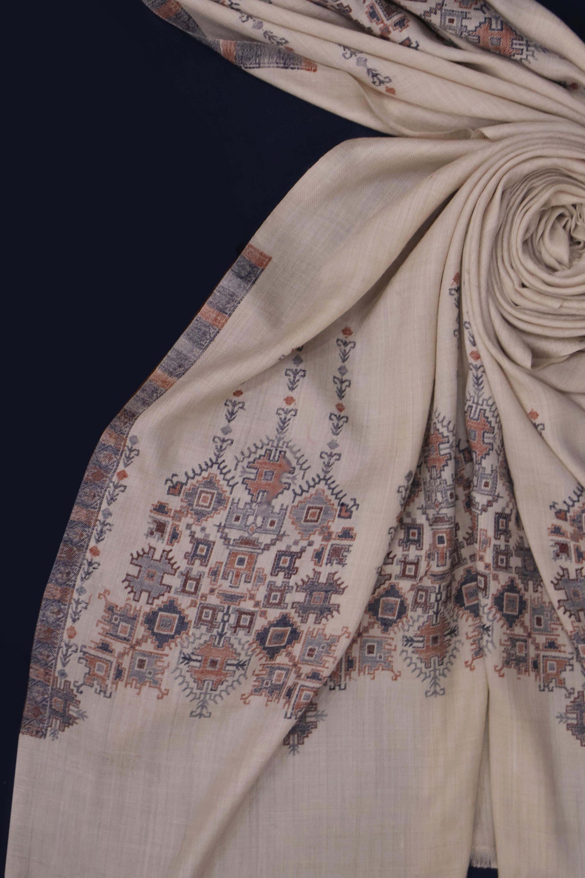 Kani Pashmina Shawl  3921 Skin G