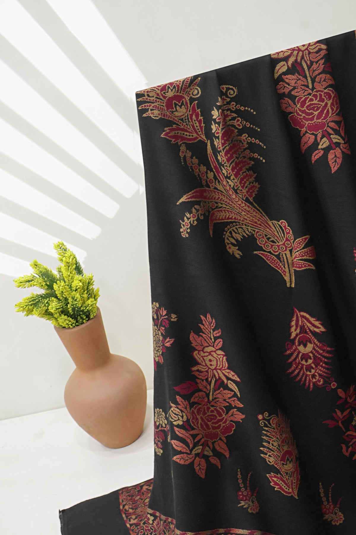 Kani Pashmina Shawl  KHA192