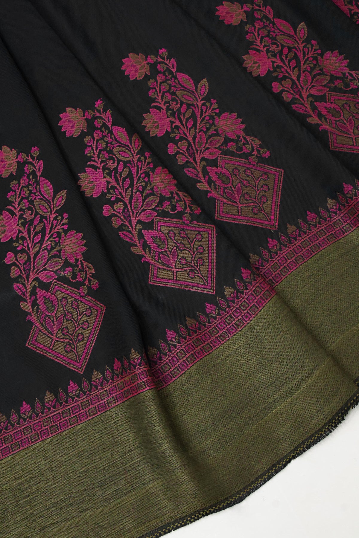 Kani Pashmina Shawl  KHA199
