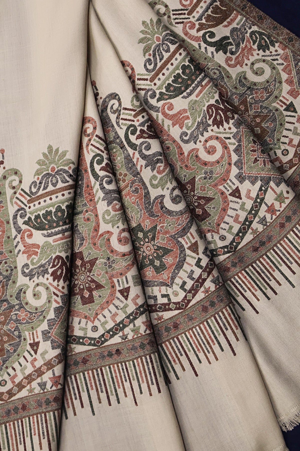 Kani Pashmina Shawl  KHA59