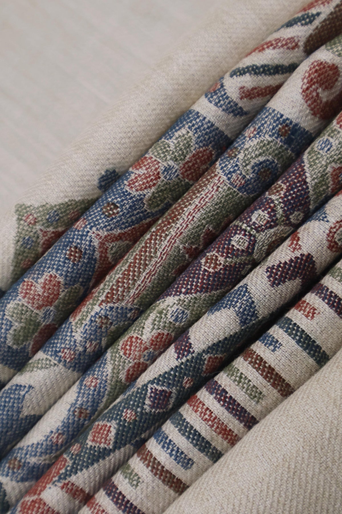 Kani Pashmina Shawl  KHA51