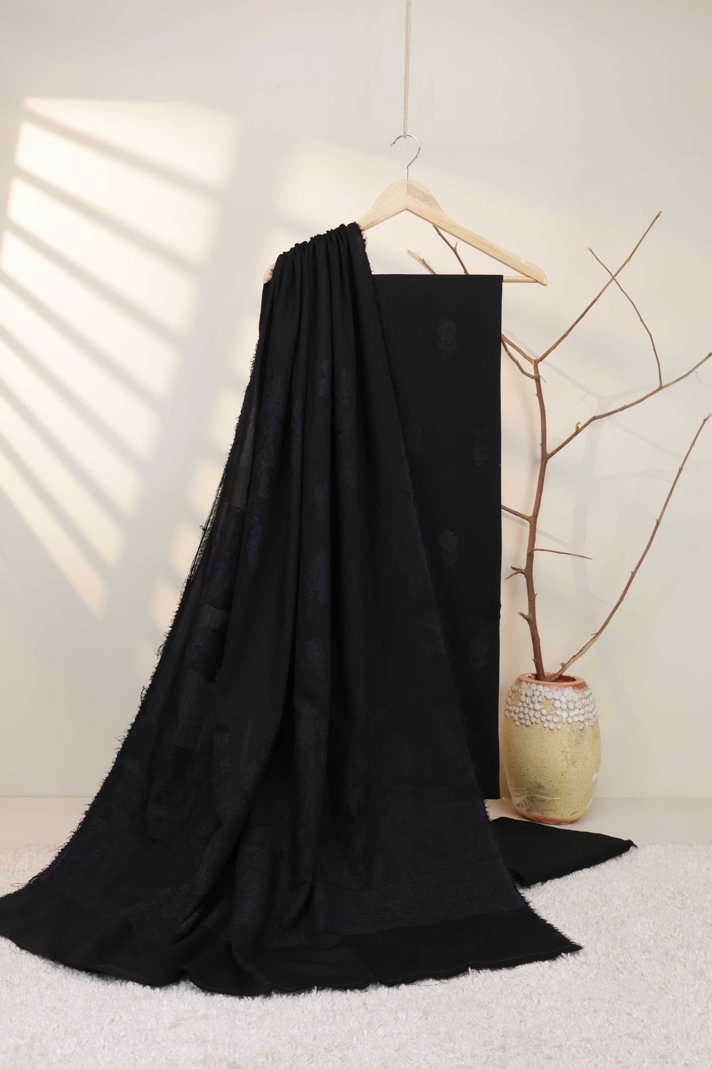 3Piece - Karandi Velvet Embose Suit VC191