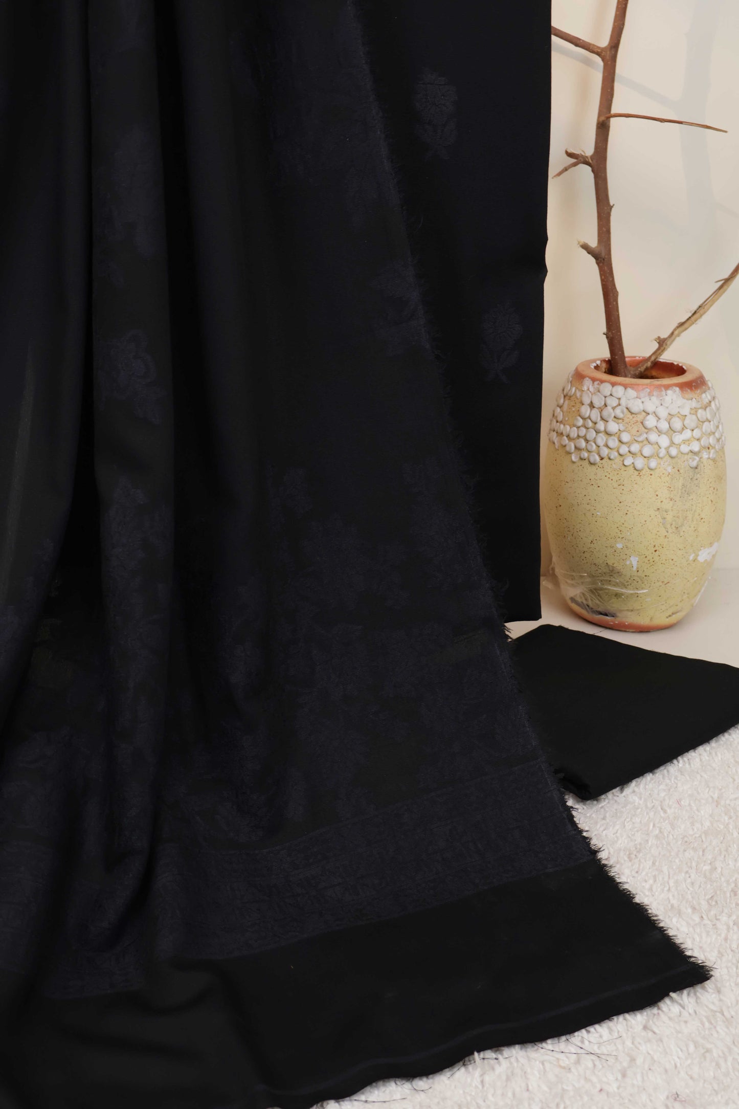 3Piece - Karandi Velvet Embose Suit VC191