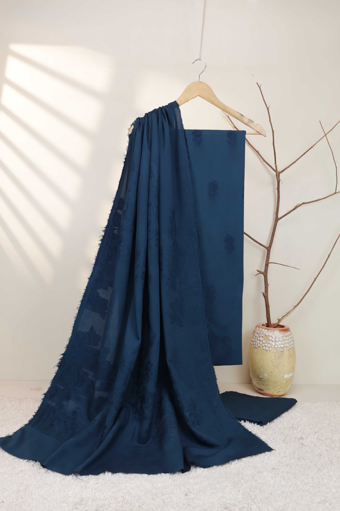 3Piece - Karandi Velvet Embose Suit VC190