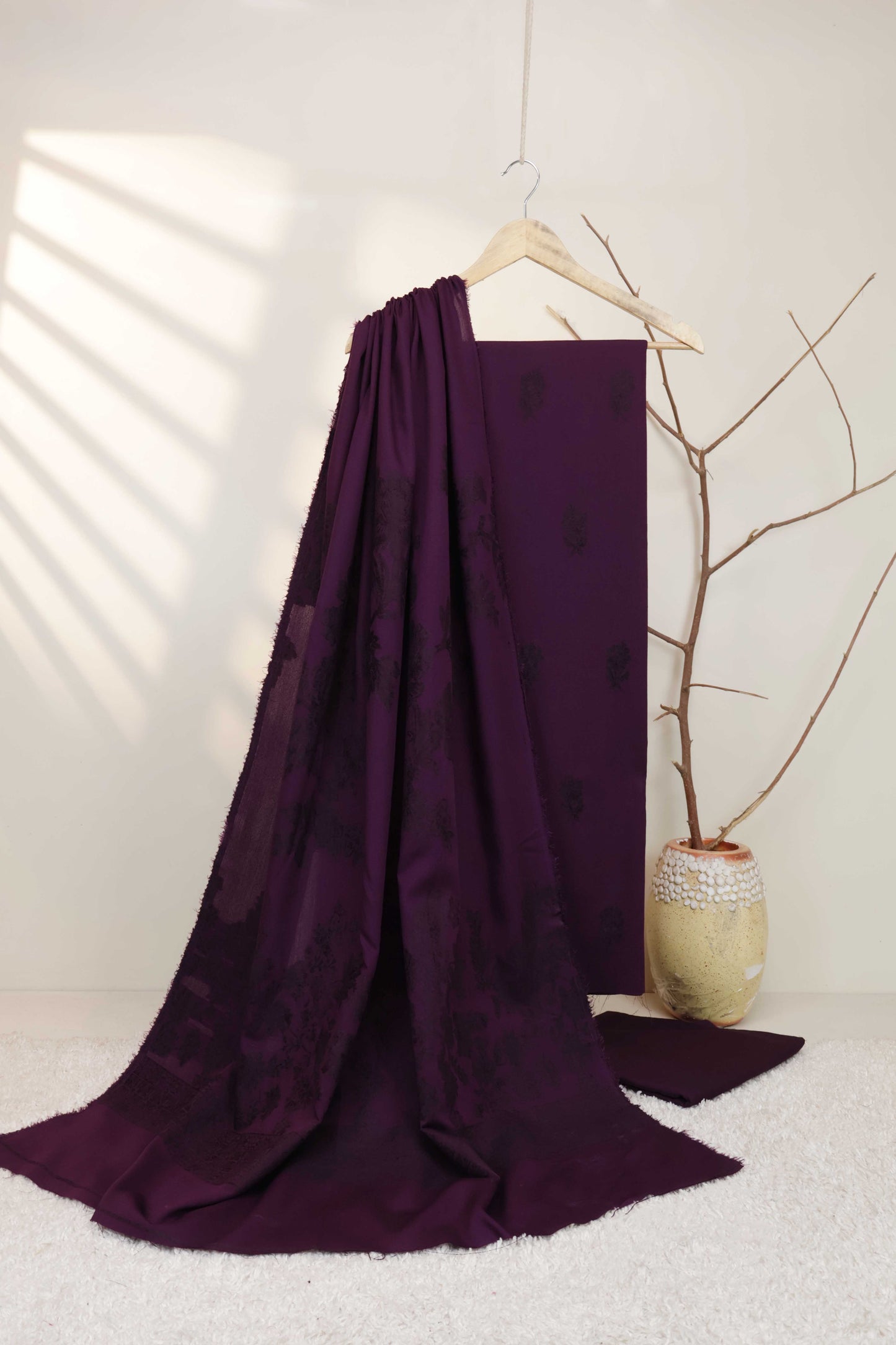 3Piece - Karandi Velvet Embose Suit VC194